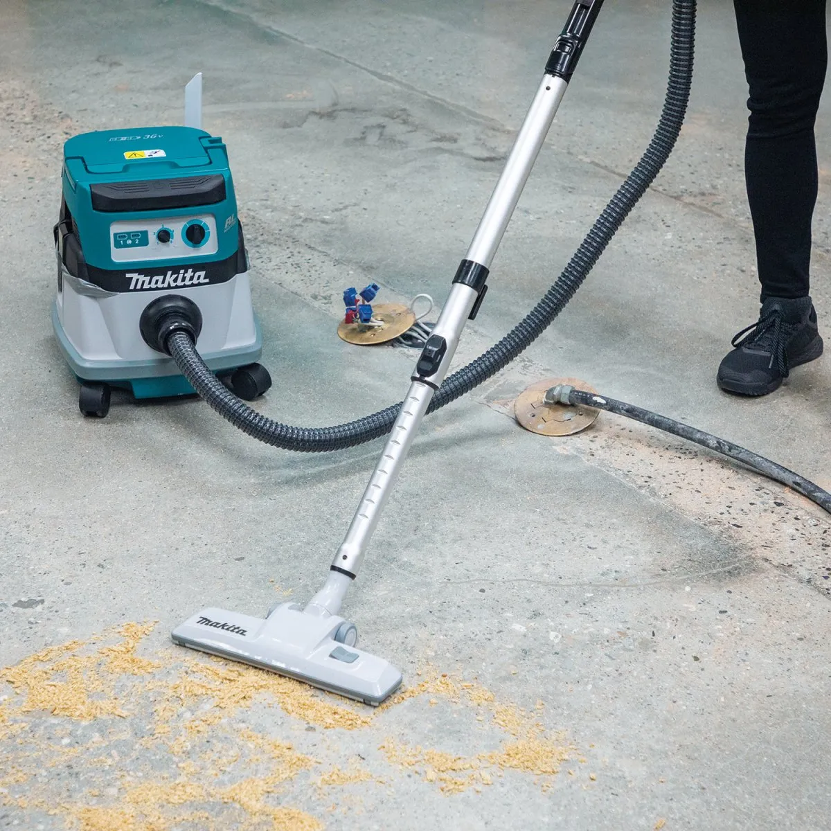 36V (18V X2) LXT® Brushless 2.1 Gallon Wet/Dry Dust Extractor/Vacuum