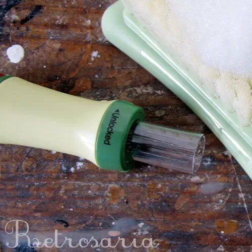 Clover Needle felting tool