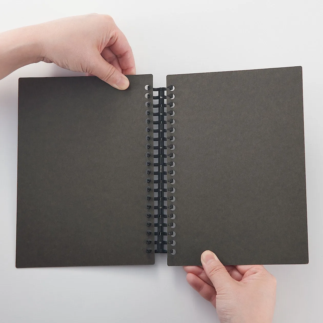 Kraft Cover for Loose Leaf Paper - A5 Dark Grey