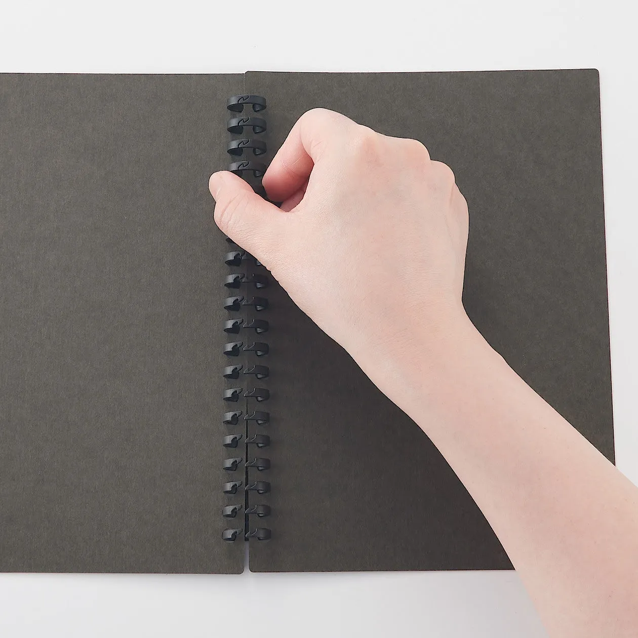 Kraft Cover for Loose Leaf Paper - A5 Dark Grey