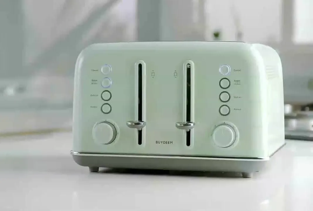 Vintage Style 4-Slot Toaster